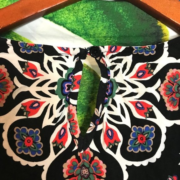 EUC Old Navy Women's Small Geometric Floral Boho Work Casual Blouse - Picture 6 of 6